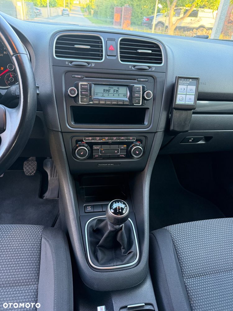 Volkswagen Golf 1.6 TDI DPF Comfortline - 12