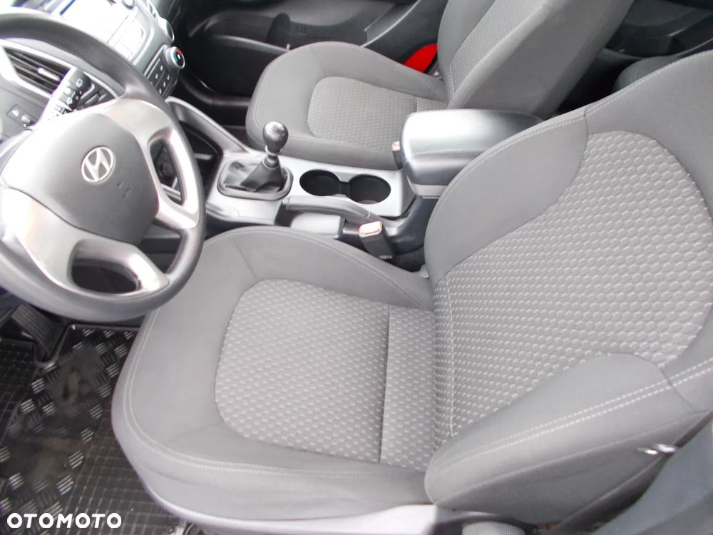 Hyundai ix35 1.7 CRDi 2WD Trend - 17