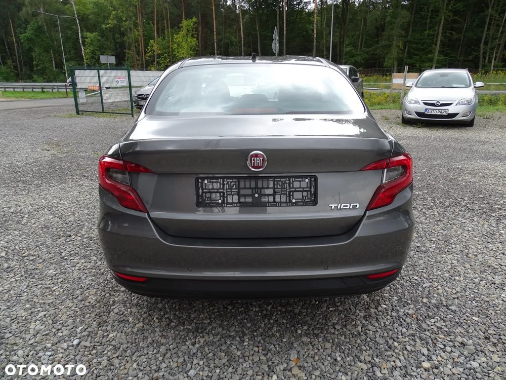 Fiat Tipo 1.4 16v Lounge EU6d - 7