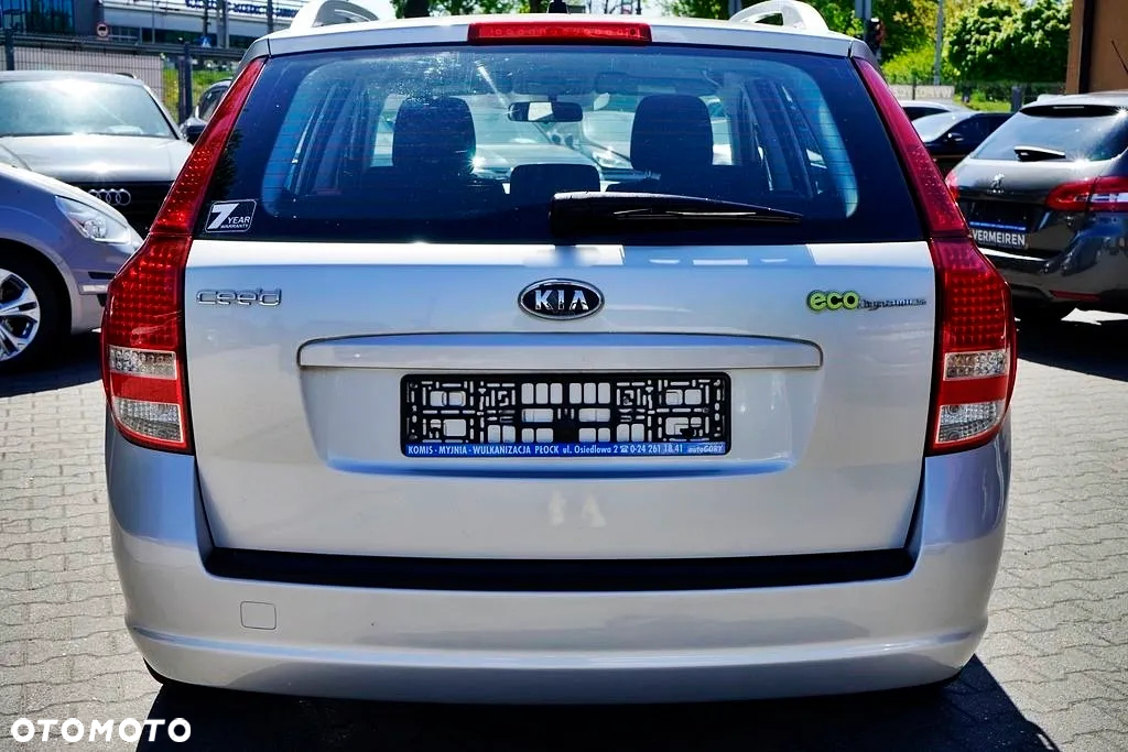 Kia Ceed - 5