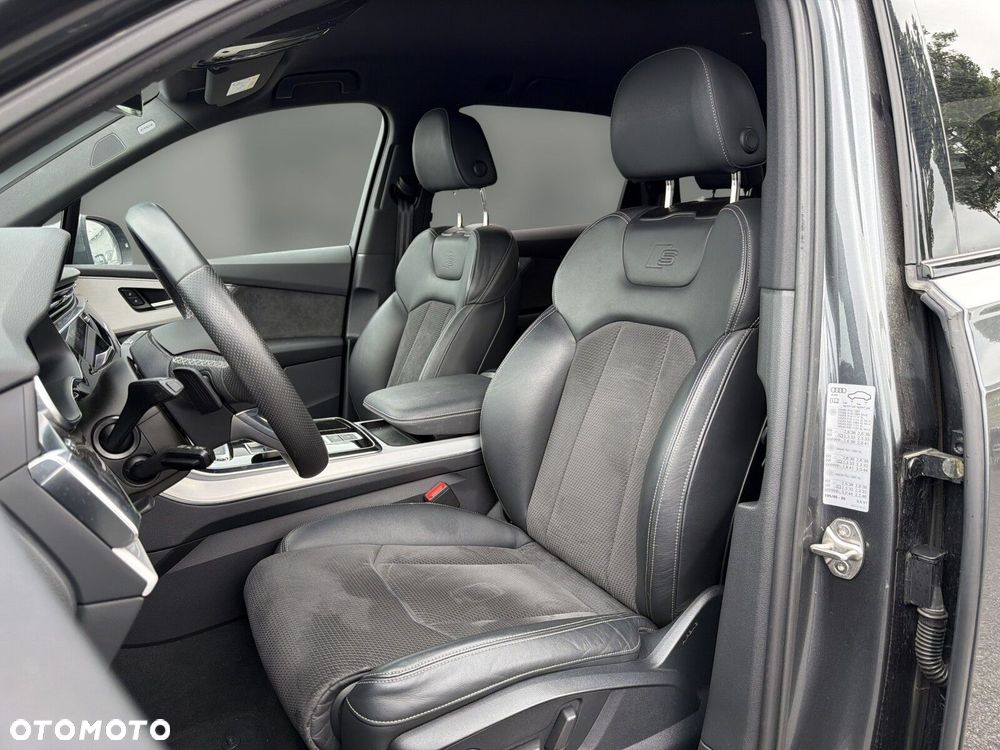 Audi Q7 - 13