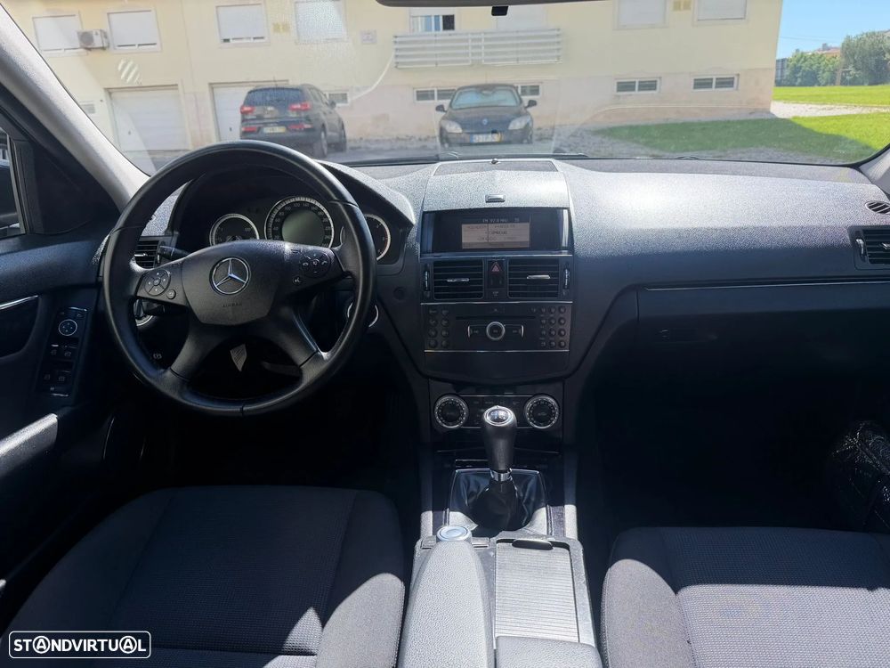 Mercedes-Benz C 220 CDi Classic - 13