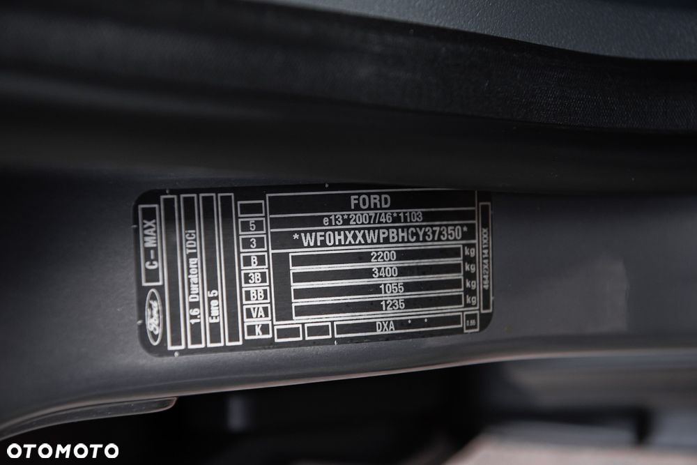 Ford Grand C-MAX - 34