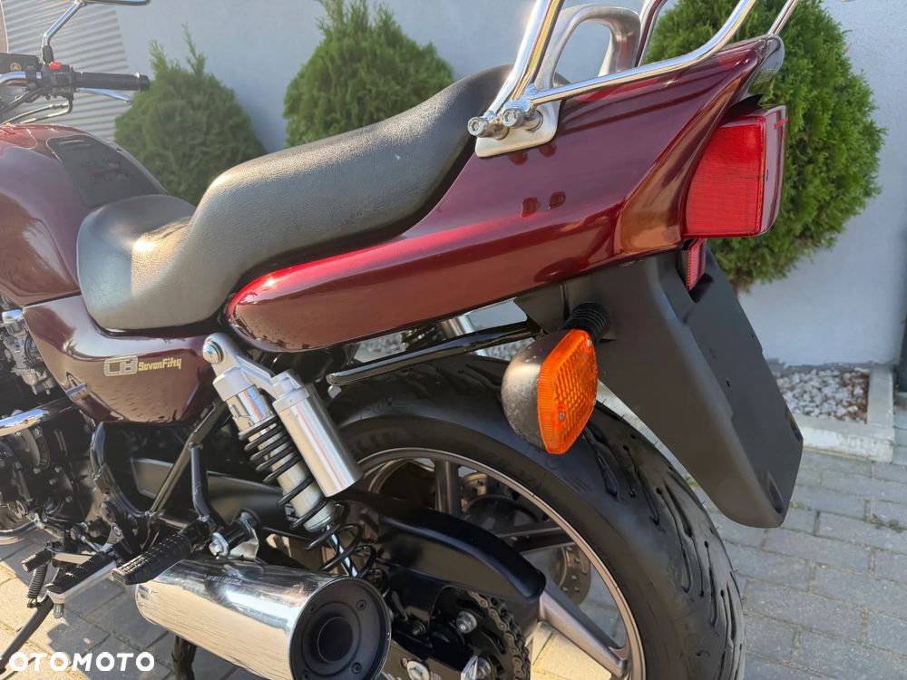 Honda CB - 30
