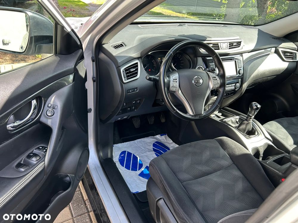 Nissan X-Trail 1.6 DIG-T N-Vision - 8