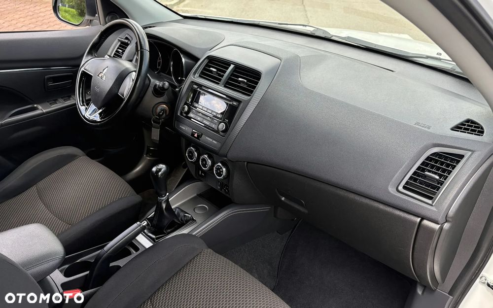 Mitsubishi ASX 1.6 ClearTec 2WD Edition - 17