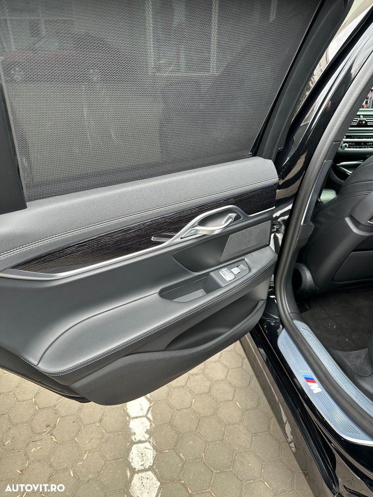 BMW Seria 7 730d - 25