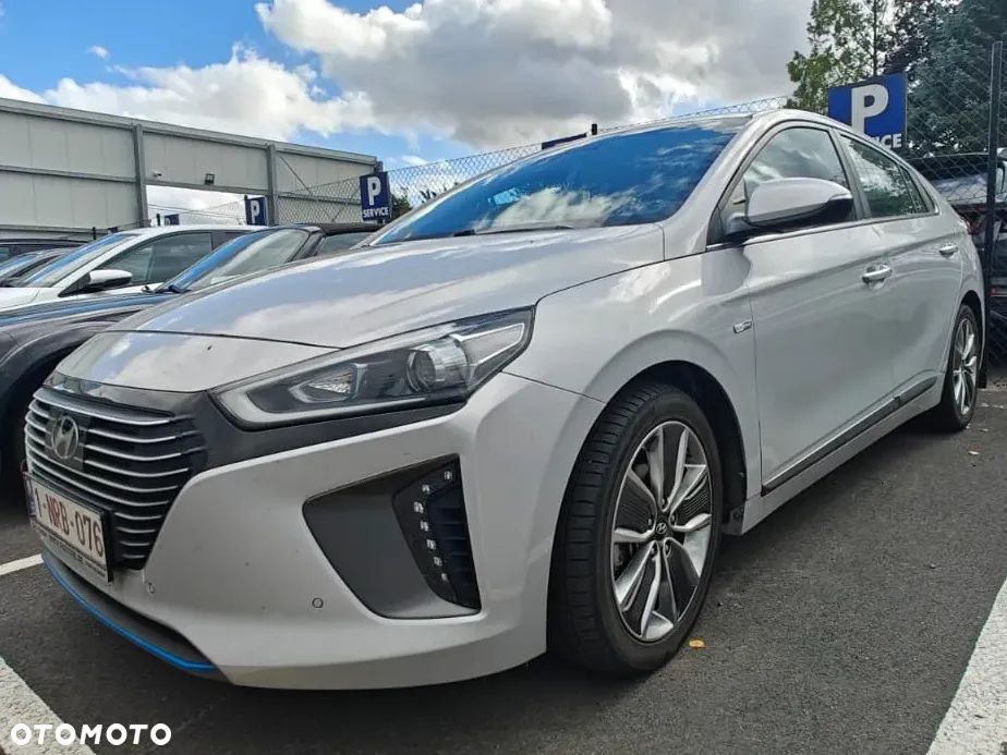 Hyundai IONIQ 1.6 GDI Premium - 40