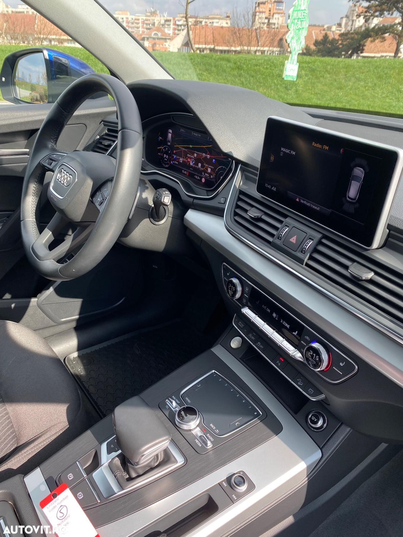 Audi Q5 2.0 40 TDI quattro S tronic Design - 7