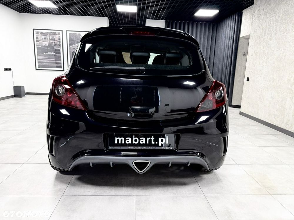 Opel Corsa 1.6 Turbo OPC - 10