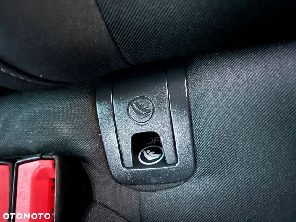 Volkswagen Golf 1.2 TSI BlueMotion Technology Lounge - 21