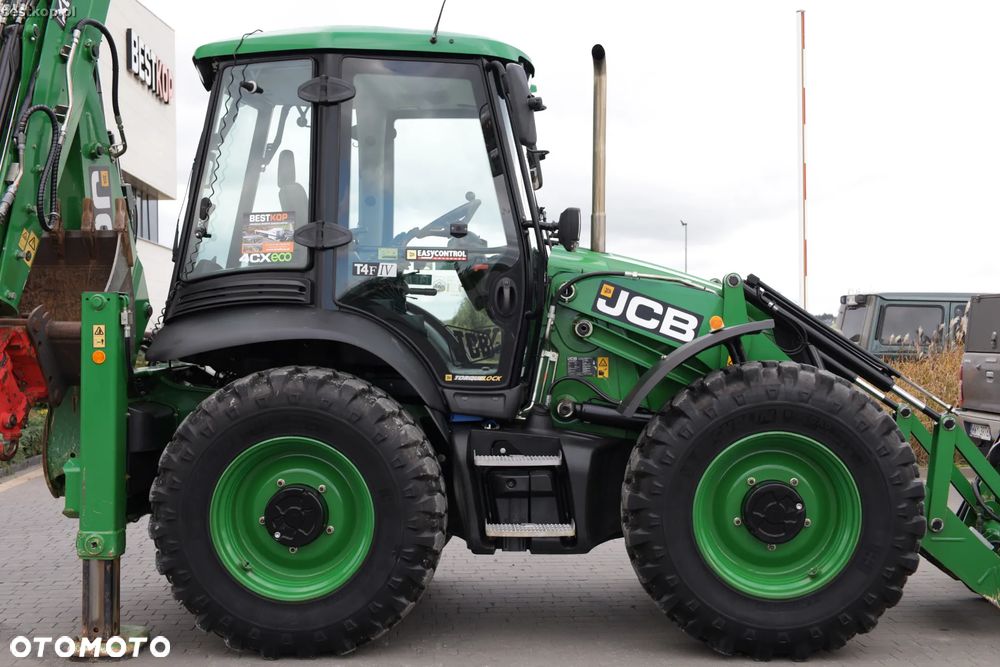 JCB 4CX - 4
