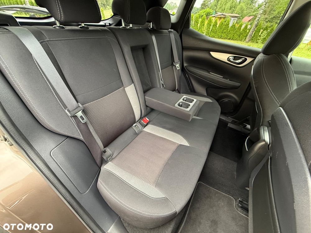 Nissan Qashqai 1.5 dCi Tekna - 10