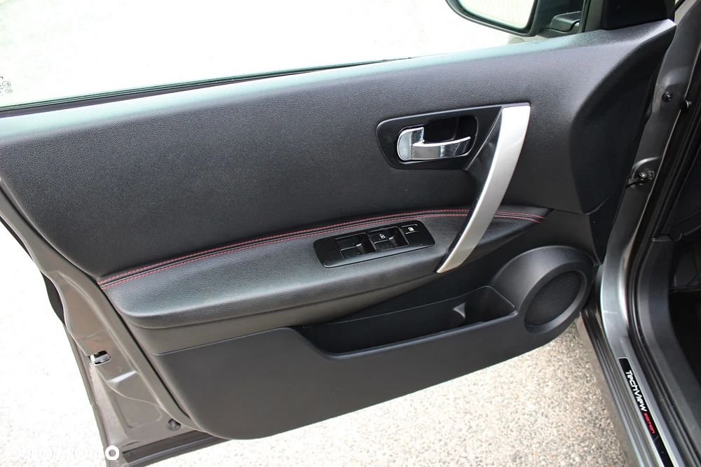 Nissan Qashqai 1.6 DCi ALL-MODE 4x4i TEKNA - 25