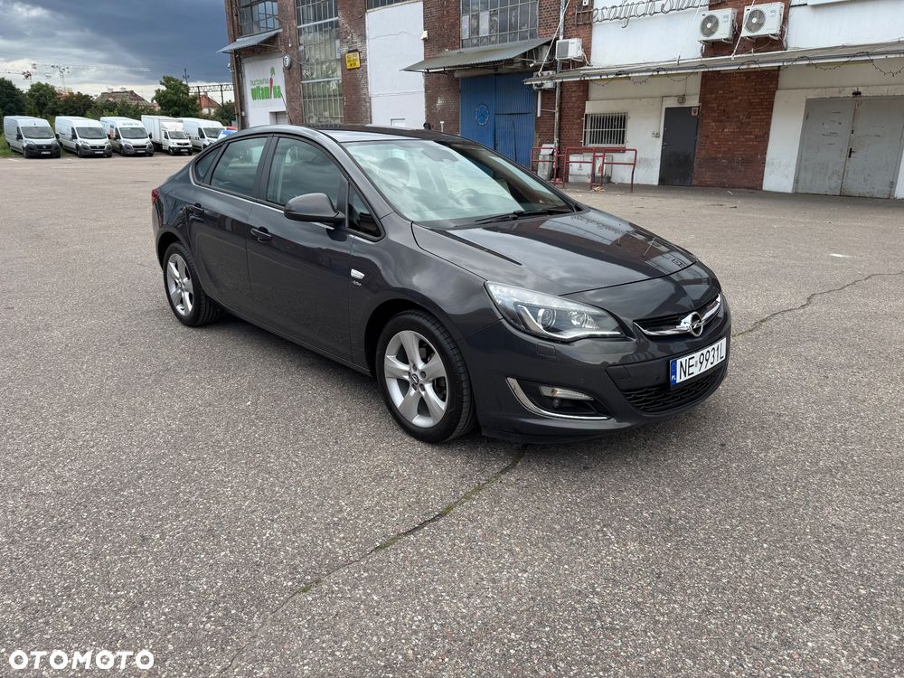 Opel Astra 1.4 Turbo Automatik Active - 2