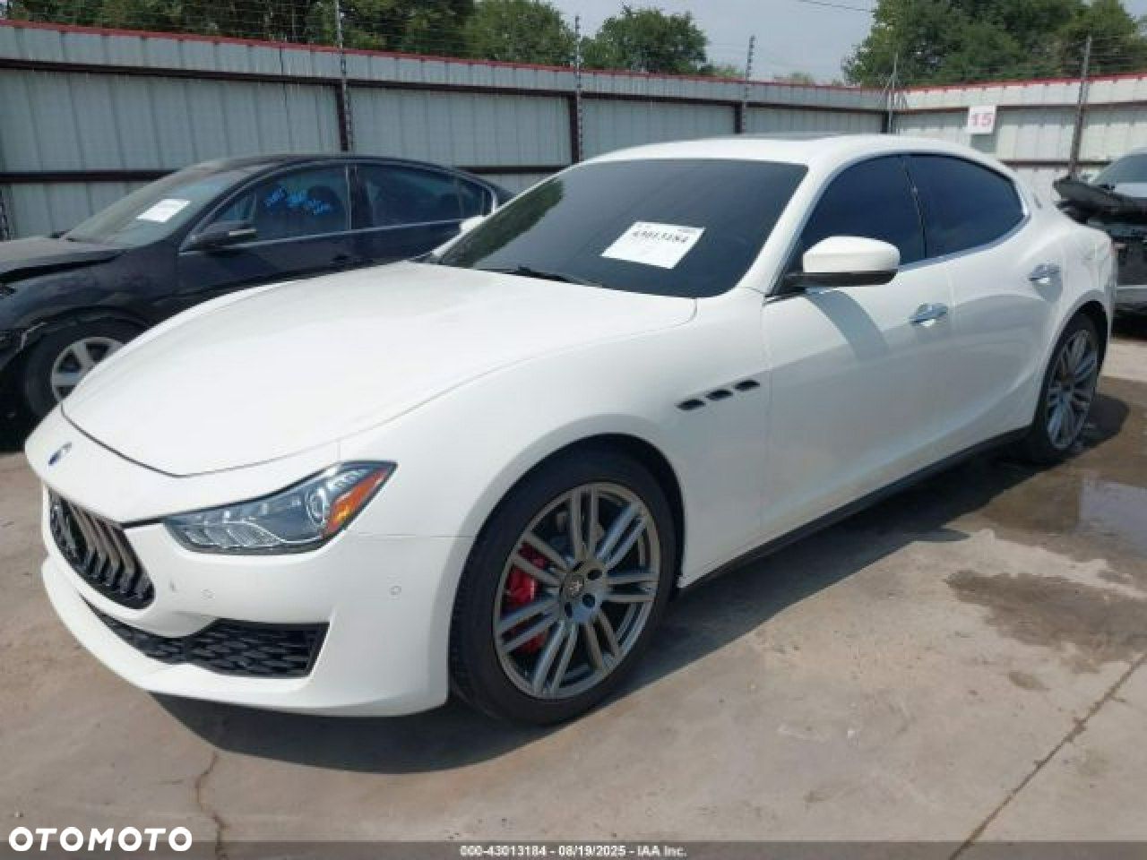 Maserati Ghibli - 2