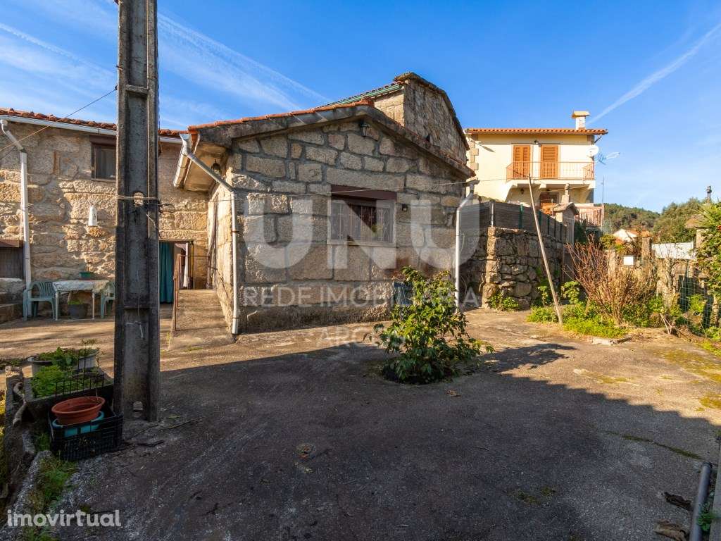 Moradia - Grande imagem: 2/20