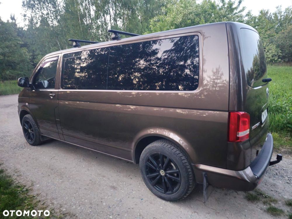 Volkswagen Multivan - 5