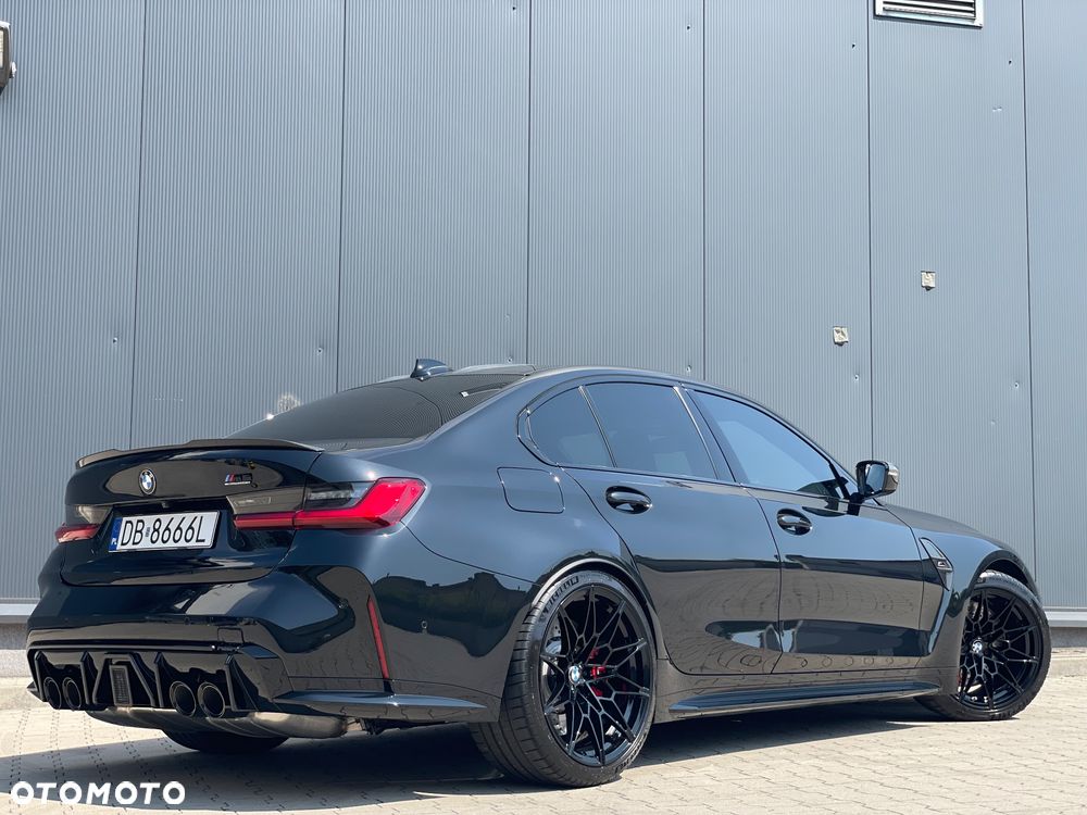 BMW M3 Competition - 8