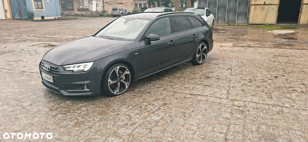 Audi A4 Avant - 1