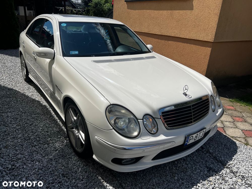 Mercedes-Benz Klasa E 55 AMG Automatik - 3