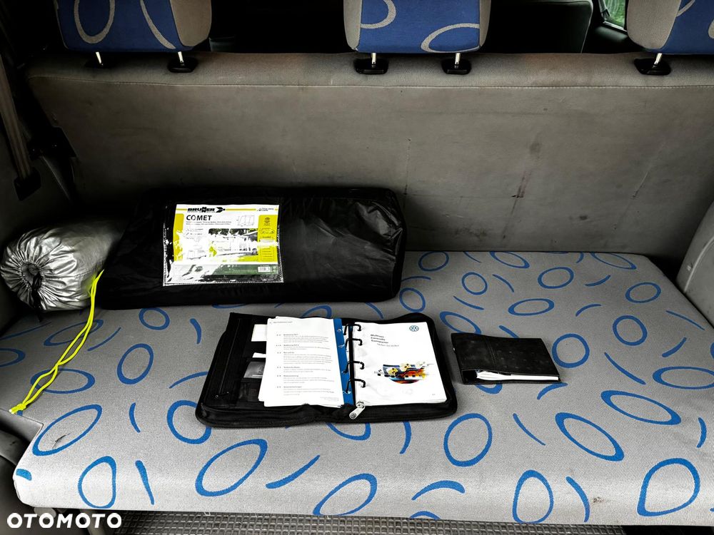 Volkswagen Multivan - 20