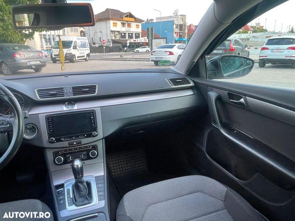 Volkswagen Passat 1.4 TSI Comfortline DSG - 11