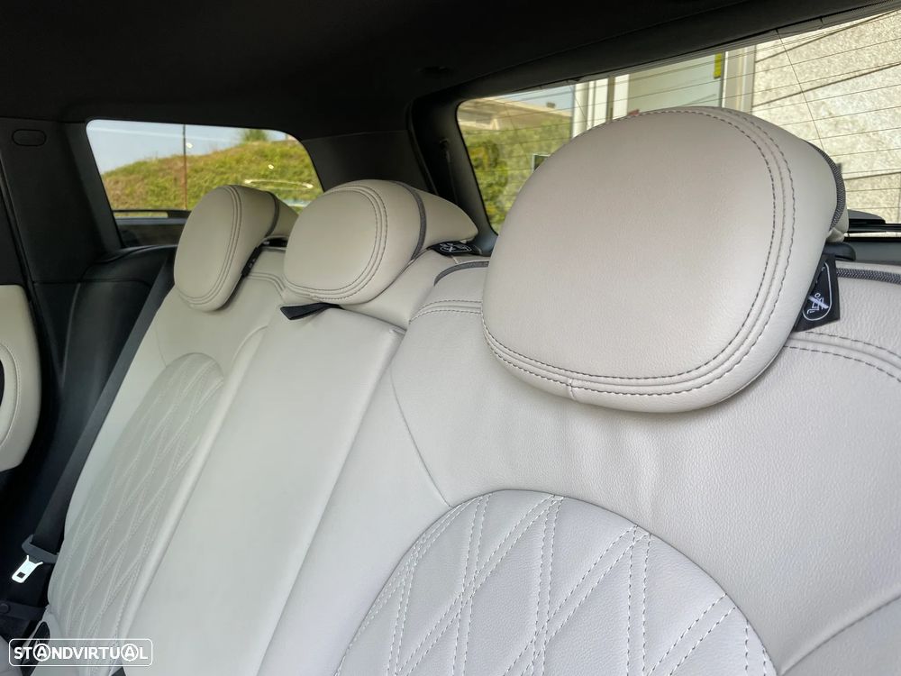 MINI Countryman Cooper SE ALL4 Auto - 31