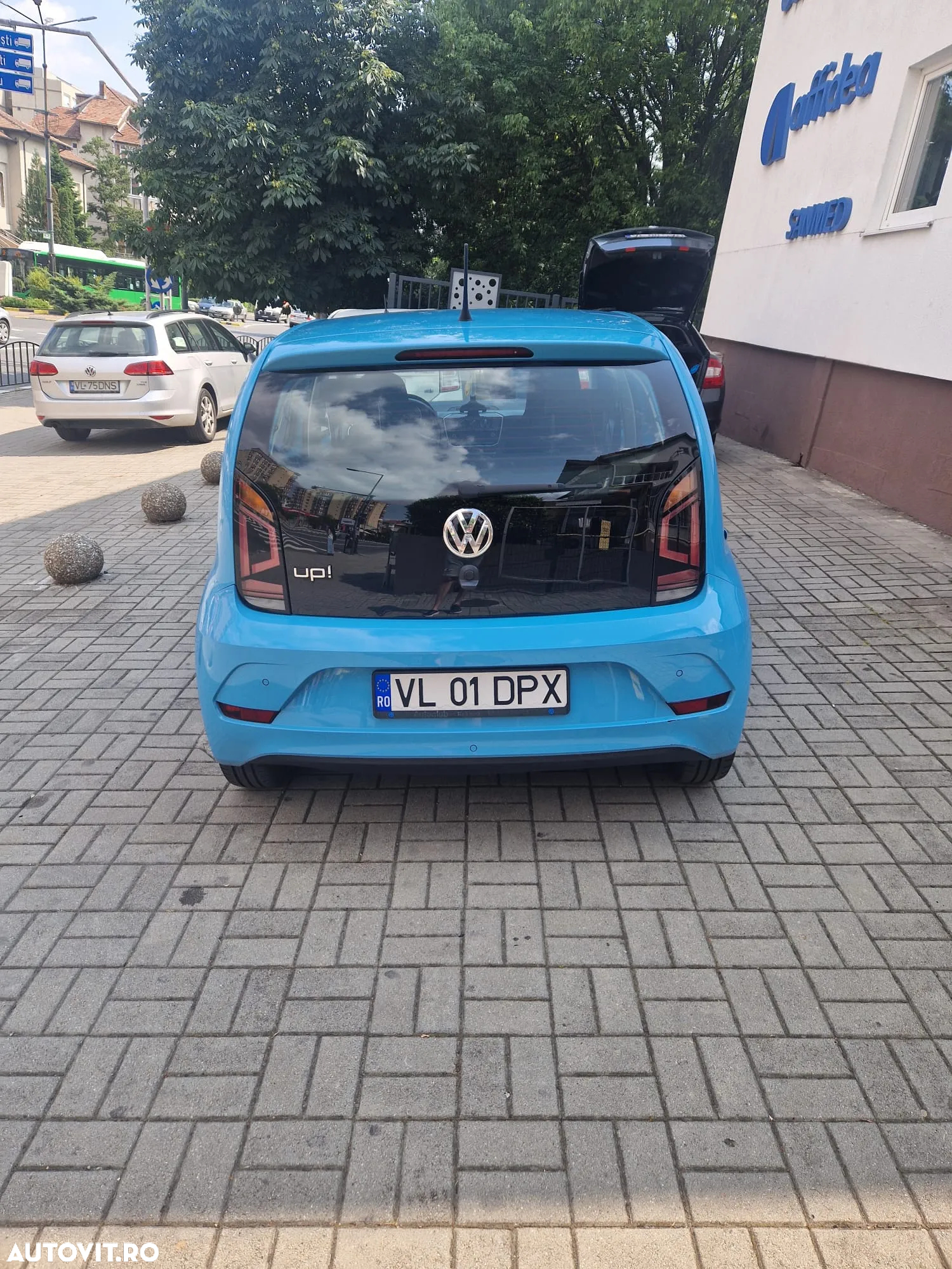 Volkswagen up! 1.0 BMT MPI High Aut. - 5