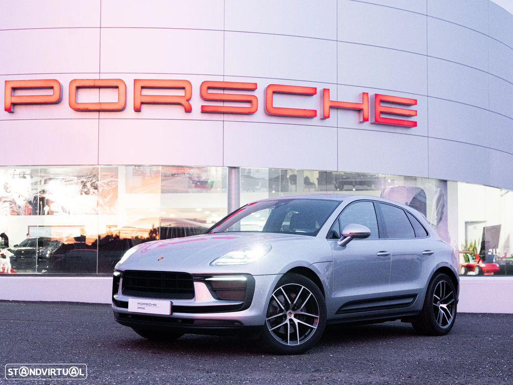 Porsche Macan - 1