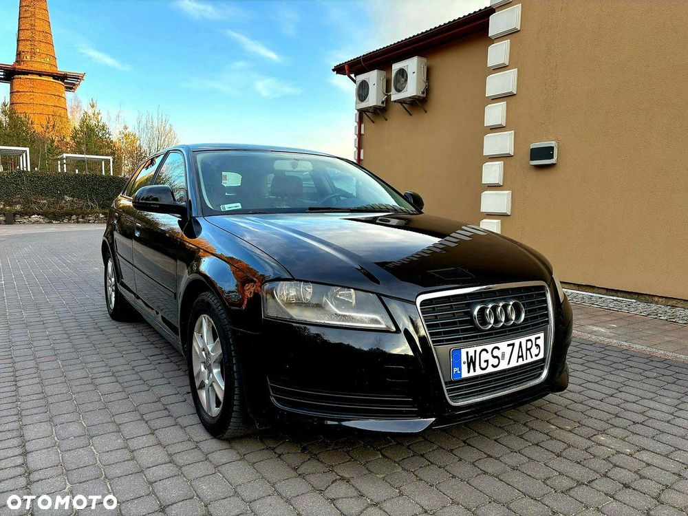 Audi A3 Sportback - 3