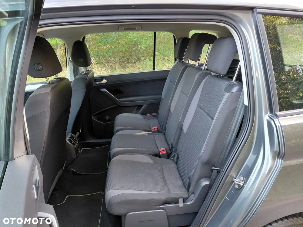 Volkswagen Touran 1.6 TDI SCR (BlueMotion Technology) DSG Comfortline - 13