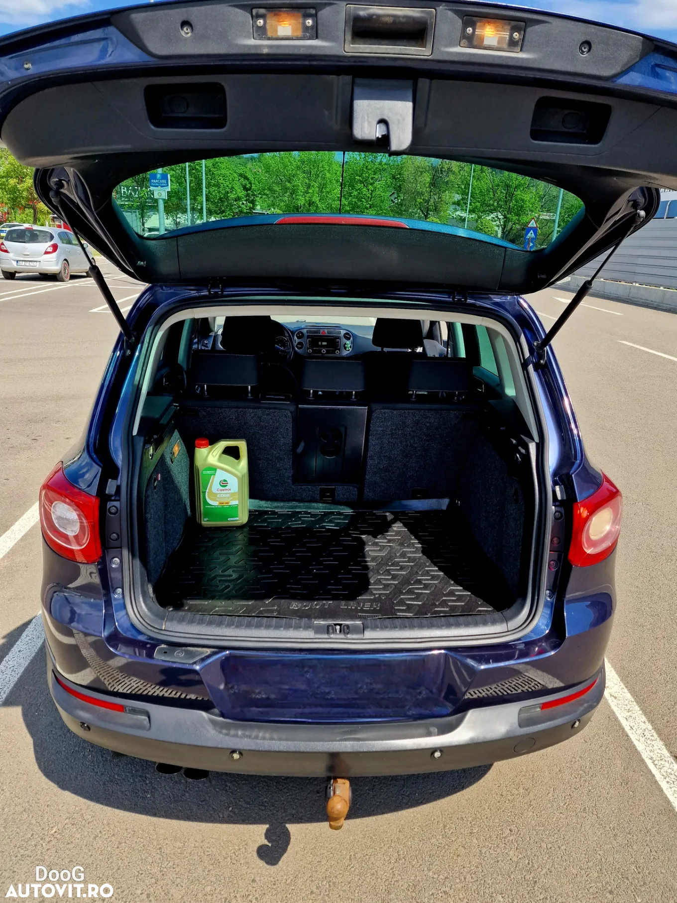 Volkswagen Tiguan - 4