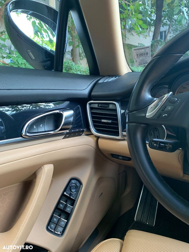 Porsche Panamera 3.0 Tiptronic S - 13