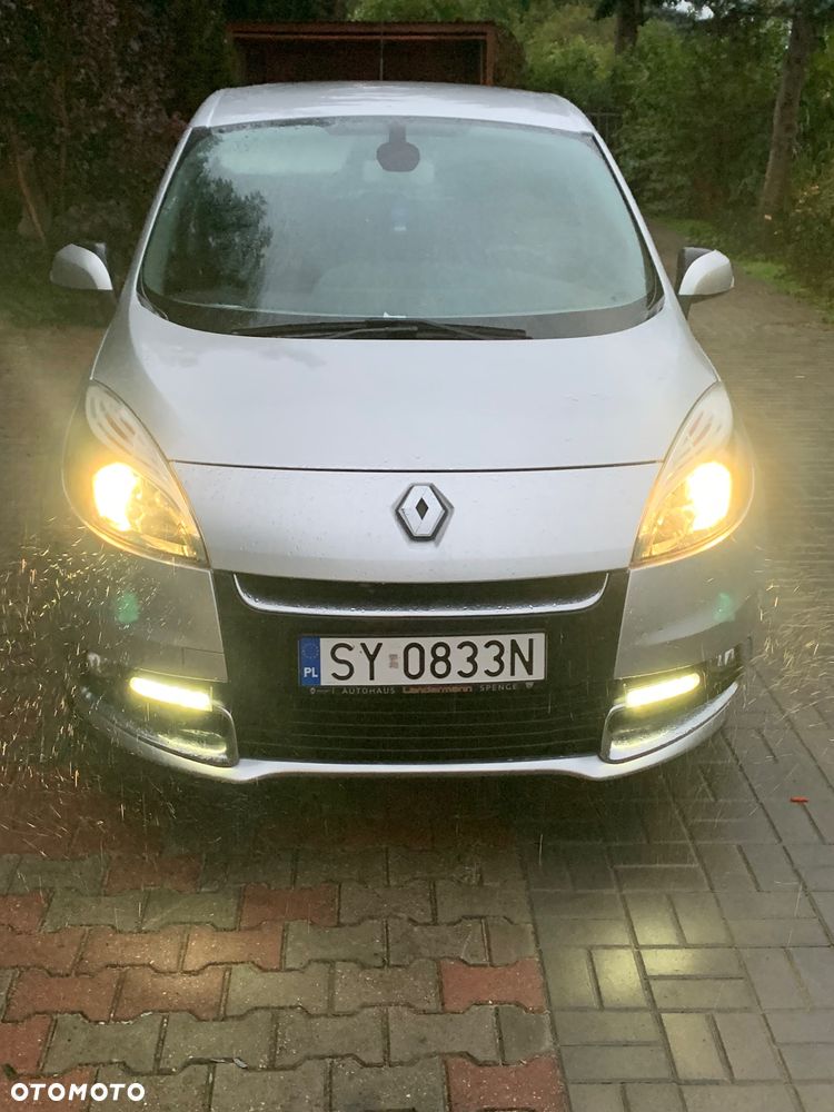Renault Scenic 1.5dCi TomTom Edition - 18