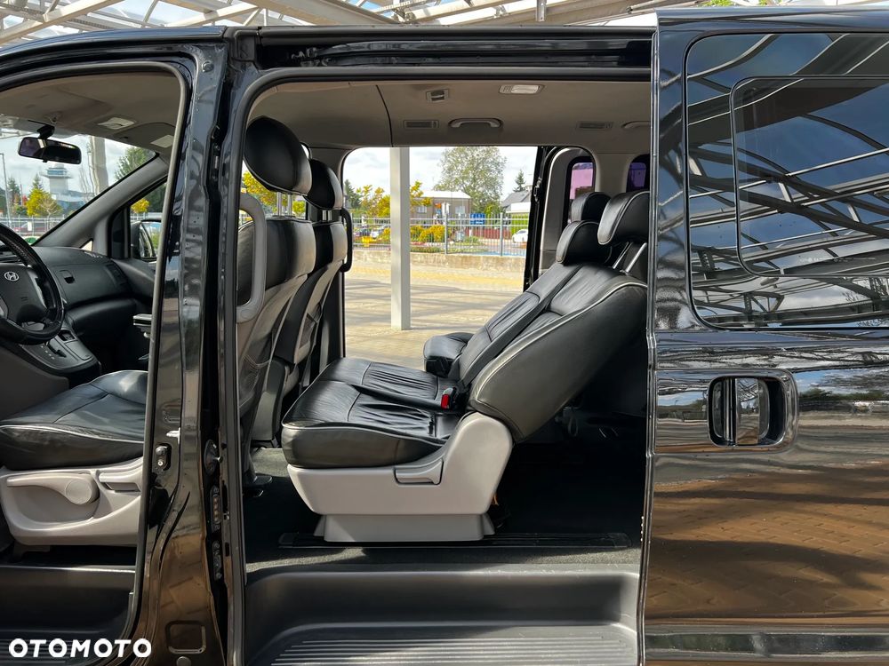 Hyundai H-1 Starex - 19
