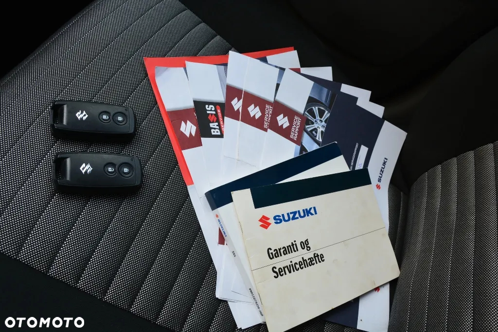Suzuki SX4 1.6 Comfort Plus - 12