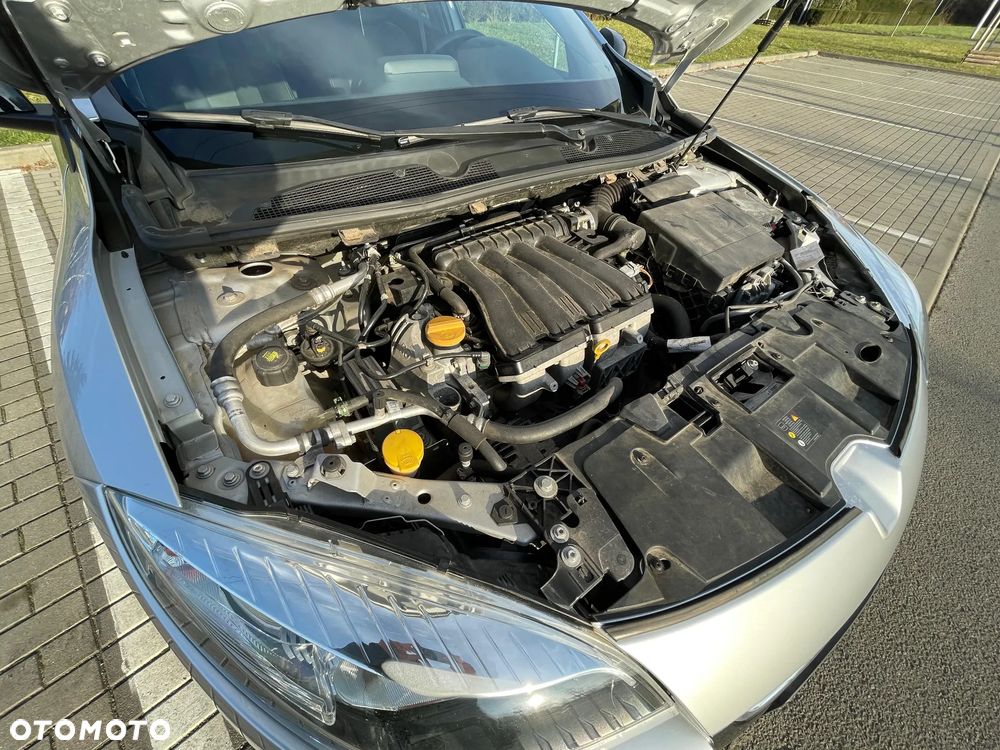 Renault Megane 2.0 140 CVT Bose Edition - 31