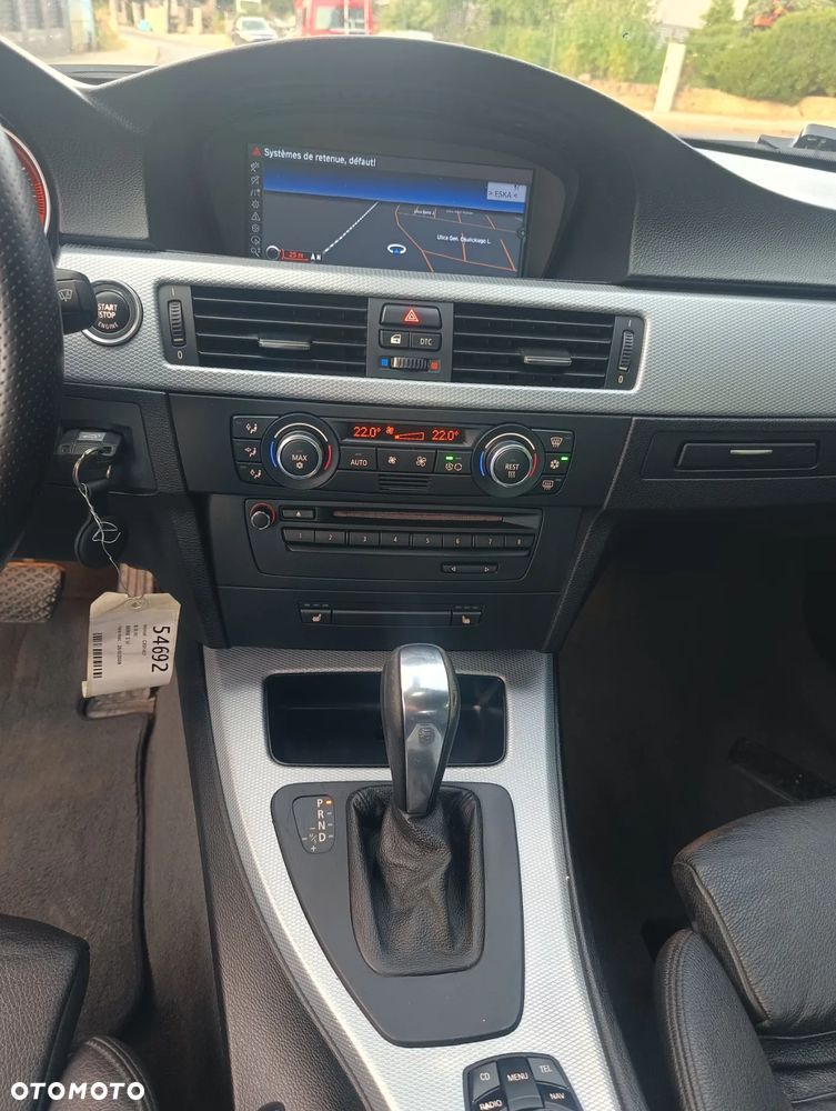 BMW Seria 3 330d DPF Cabrio - 23