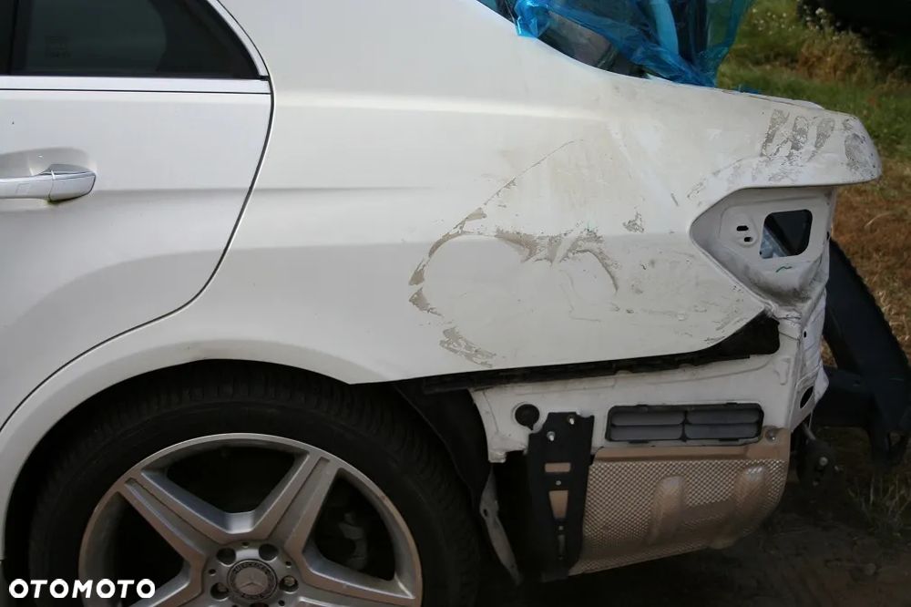 Mercedes-Benz Klasa E 350 CDI BlueEff - 8