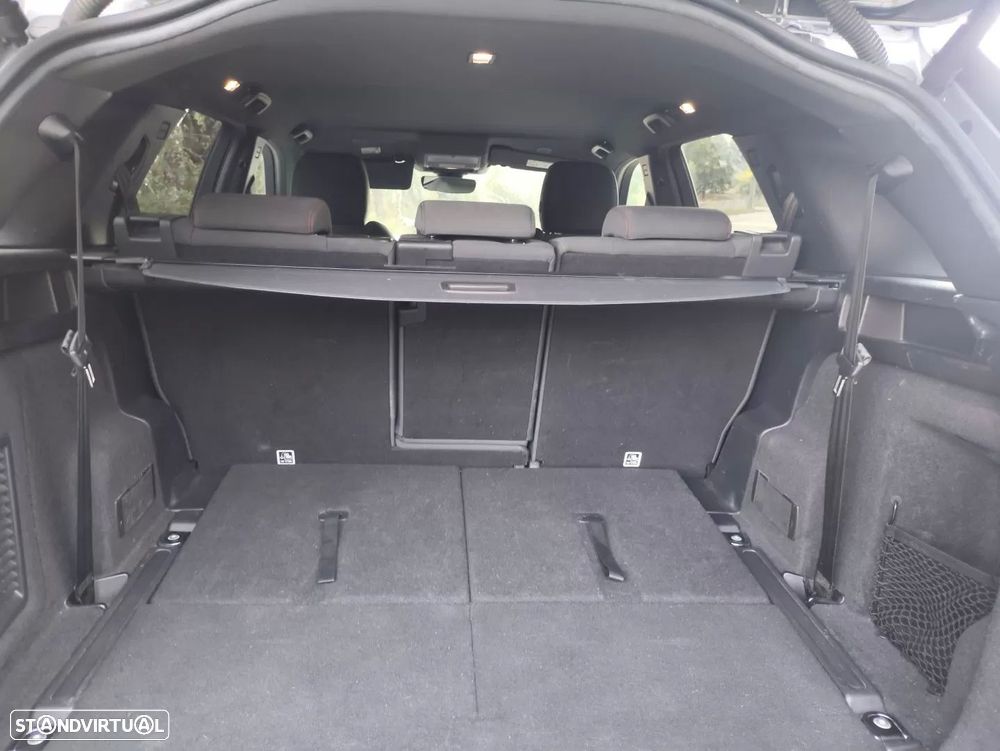 Land Rover Discovery Sport 2.0 D165 R-Dynamic S - 27