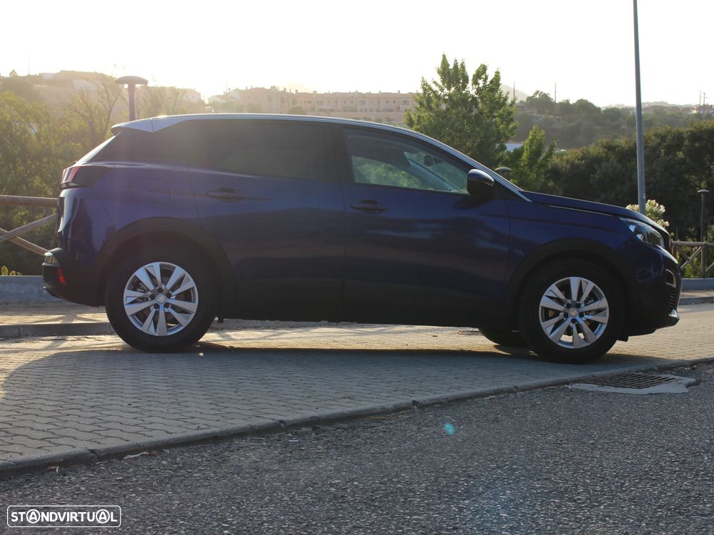 Peugeot 3008 PureTech 130 Stop & Start GPF EAT8 Allure - 4
