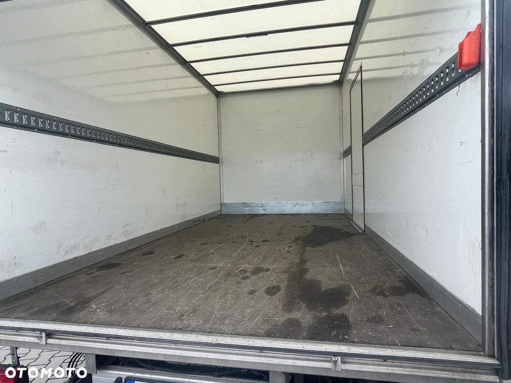 Iveco 35S18 Kontener 8EP Winda - 3