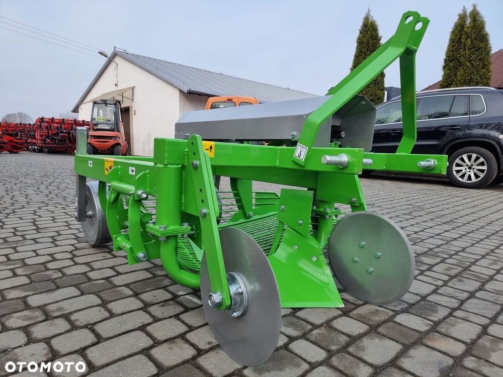 Kopaczka do ziemniaków jednorzędowa wibracyjna (wyrzut na bok) - 6