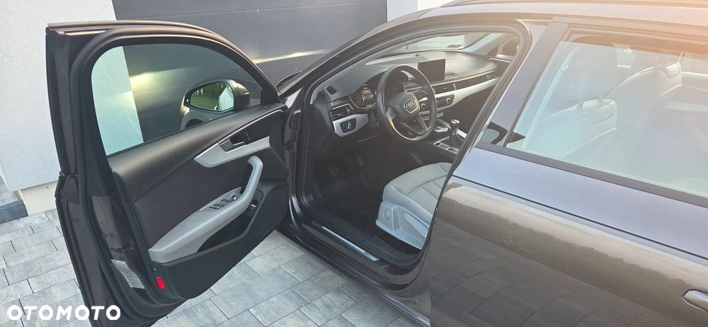 Audi A4 Avant 2.0 TDI - 10