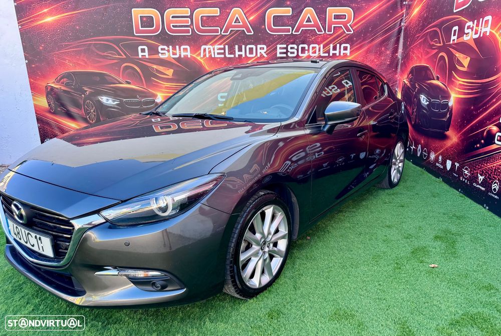 Mazda 3 Hatchback 1.5 Sky-D Excellence Pack Leather White Navi - 3