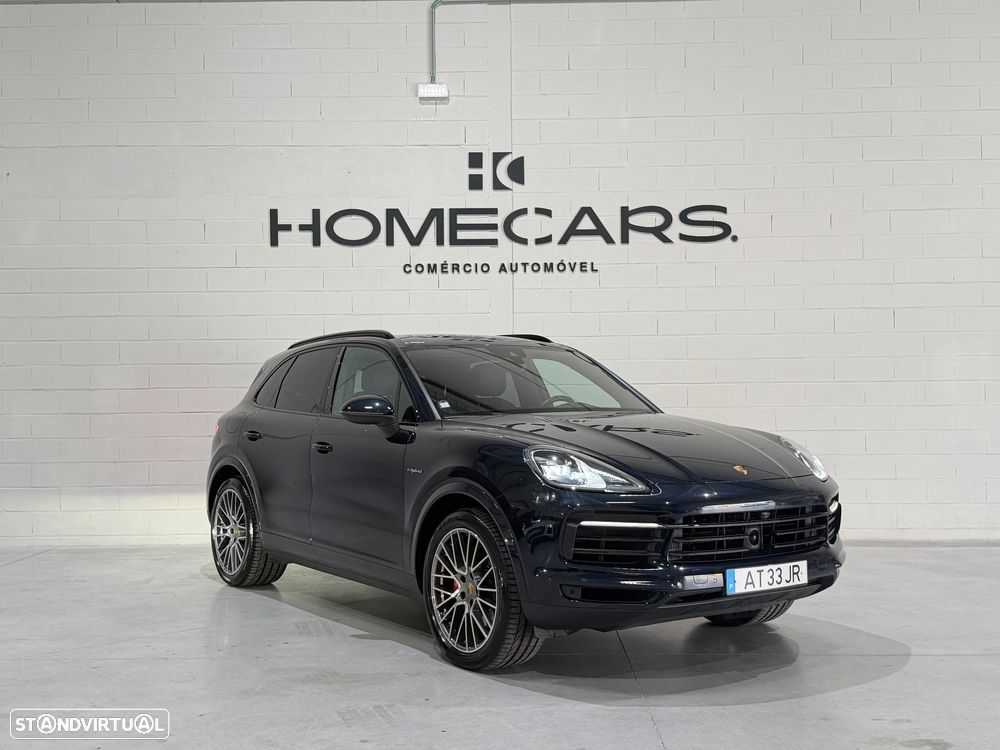 Porsche Cayenne E-Hybrid - 2