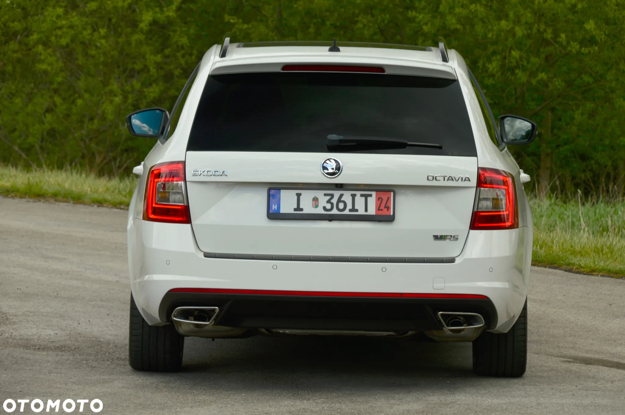 Skoda Octavia 2.0 TSI RS - 17