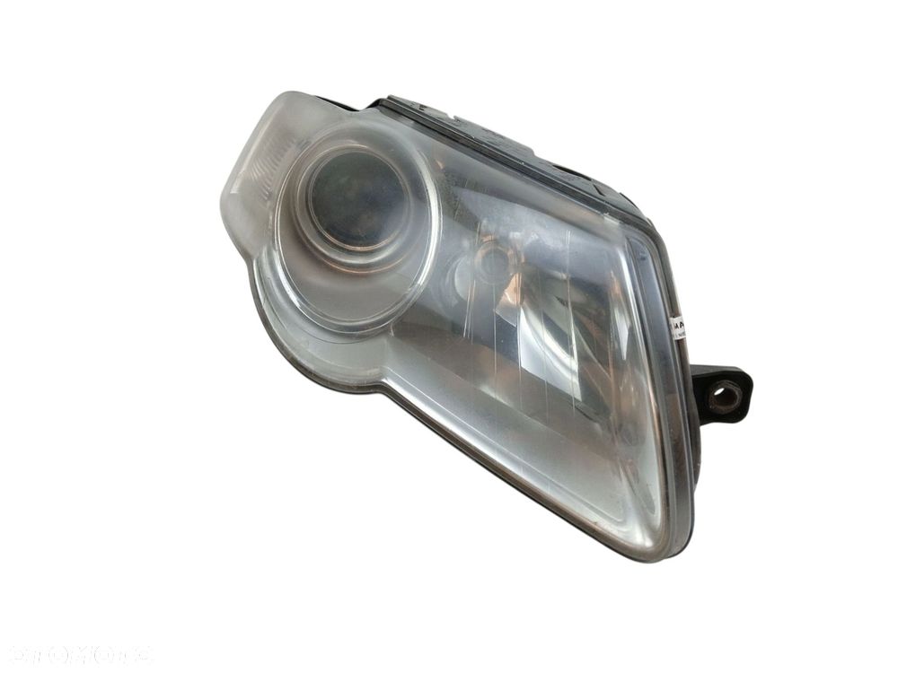 LAMPA PRAWY PRZÓD VOLKSWAGEN PASSAT B6 (2005-2010) 2.0 TDI 140KM 3C0941006Q - 1