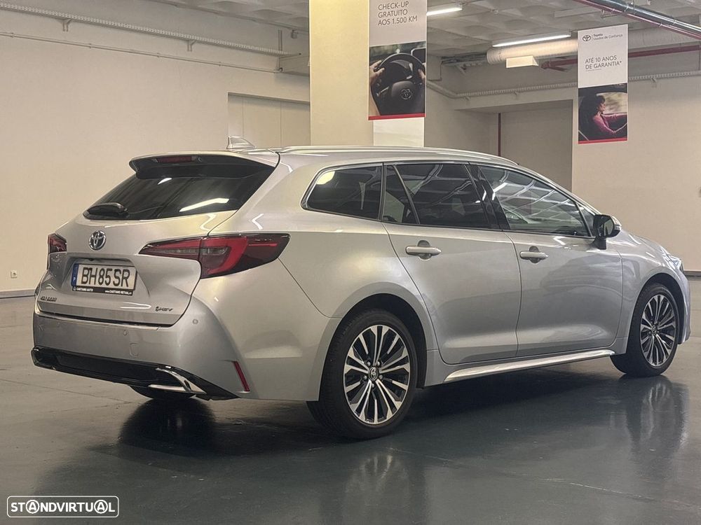Toyota Corolla Touring Sports - 14